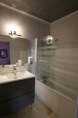 Logis Hotel Le Bocage Montmarault Eksteriør bilde